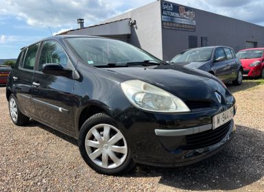 Vente Renault Clio III 1.5 DCI 70 DYNAMIQUE CLIM 5P Occasion