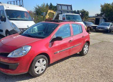 Achat Renault Clio III 1.5 DCI 85 BV6 EXPRESSION Occasion