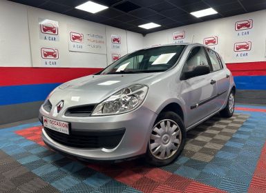 Achat Renault Clio III 1.6 16V 110 Confort Pack Clim Expression A Occasion