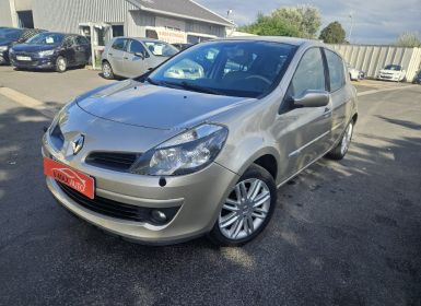 Achat Renault Clio III 1.6 16V 110 Initiale Occasion