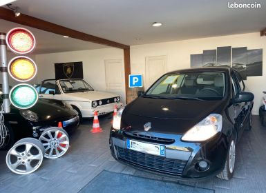 Achat Renault Clio III (2) 1.2 8V 75 Expression 5 Portes Occasion