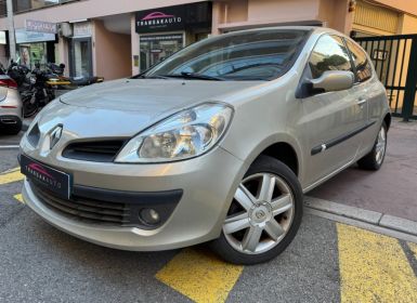 Renault Clio III 2.0l 16V 140CV Privilège