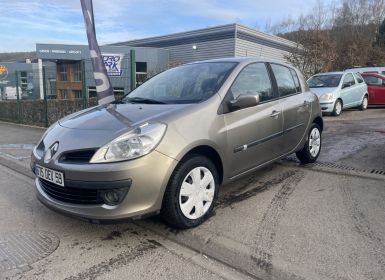 Renault Clio III DYNAMIQUE 1.5 DCI 79CV