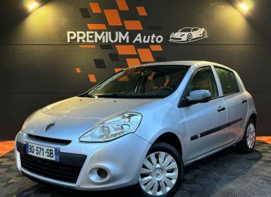 Achat Renault Clio III i 75 cv Confort 74000 km Entretien Complet Crit Air 1 Occasion