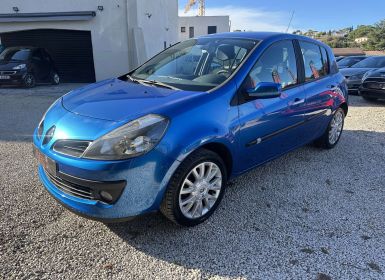 Renault Clio RENAULT CLIO III 1.5 DCI 85 CONFORT DYNAMIQUE 5P  124000kms Occasion