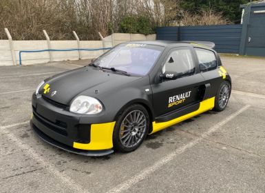 Achat Renault Clio V6 3.0 Occasion