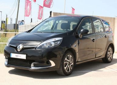 Renault Grand Scenic III 1.5 DCI 110CH FAP AUTHENTIQUE 5 PLACES