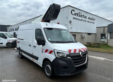 Renault Master 145cv nacelle Klubb k32 12m 3 places