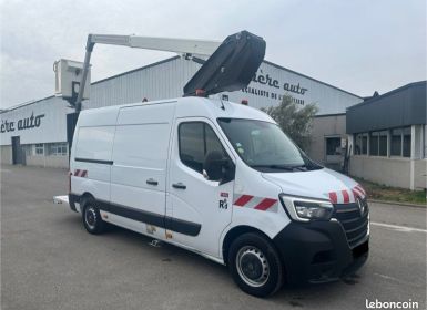 Renault Master l2h2 nacelle Klubb k32 12m 3 places