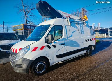 Renault Master nacelle