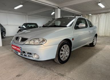 Achat Renault Megane COUPE 1.6 16V 110CH PRIVILEGE Occasion