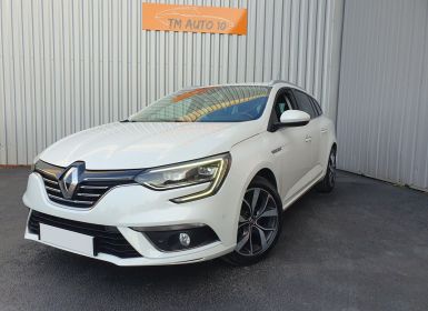 Achat Renault Megane ESTATE 1.5 DCi 110CH BVM6 INTENS 134Mkms 09-2017 Occasion
