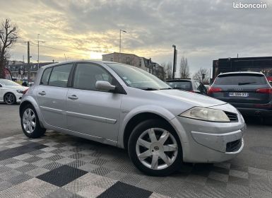 Renault Megane II 2.0 16V 135CH CONFORT DYNAMIQUE