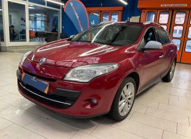 Vente Renault Megane III ESTATE 2.0 16V 140 CV CVT (AUTO) / LUXE / 1E MAIN / 85 900 KM / GTIE 12 MOIS Occasion