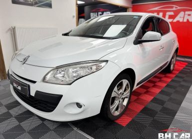 Vente Renault Megane III Hatchback 1.5 dCi FAP EDC 110 cv Boîte auto Occasion