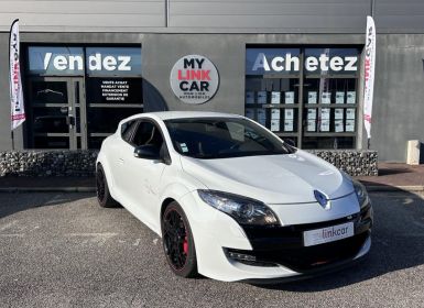 Renault Megane RS Trophy Coupé 2.0i 16V 265 III