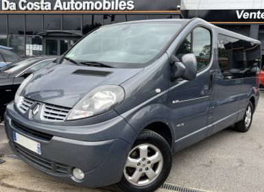 Achat Renault Trafic II BLACK EDITION L2H1 2.0 DCI 115 Cv 1ERE MAIN / BOITE AUTO 8 PLACES - GARANTIE 1 AN Occasion