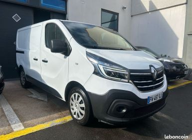 Renault Trafic III FG L1H1 1000 2.0 DCI 120CH Grand Confort E6 Historique d'entretien Garantie 12 mois 1ère main Apple CarPlay Prix TTC TVA récupérable