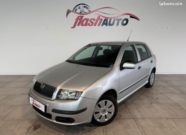 Skoda Fabia PHASE 2 1.2 64cv-1ere MAIN Occasion