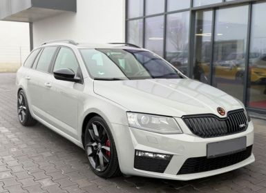 Skoda Octavia Combi 2.0 TSI - 220 - BV DSG   BREAK RS