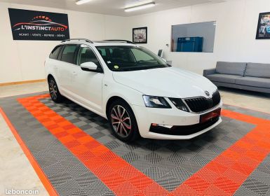 Skoda Octavia Combi SKODA OCTAVIA COMBI 1.6 TDI 116 ch + TOIT PANORAMIQUE + ENTRETIEN SKODA + RÉTROVISEURS ÉLECTRIQUES