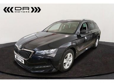 Skoda Superb COMBI 1.6CRTDI DSG7 AMBITION - NAVI MIRROR LINK LEDER LED ADAPTIVE CRUISE Occasion