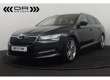 Skoda Superb COMBI 1.6CRTDI DSG7 AMBITION - NAVI MIRROR LINK LEDER LED ADAPTIVE CRUISE