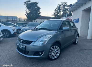 Suzuki Swift 1.2 VVT 94ch GLX 5p 1er Main