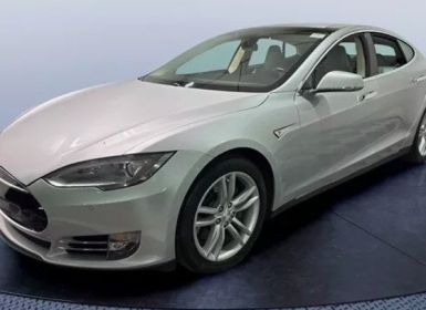 Tesla Model S Performance tva récupérable