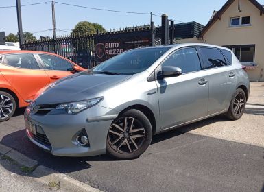 Achat Toyota Auris ii hybride 136h feel Occasion