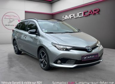 Achat Toyota Auris Touring Sports RC18 Hybride 136 h Collection Occasion