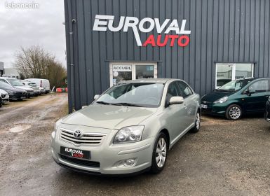 Toyota Avensis 1.8 130 VVT-i Sol 5p