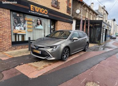 Achat Toyota Corolla TOURING-SPORTS 2.0 184CH FULL-HYBRID BVA SIEGES CUIR CHAUFFANT AV ET AR PARK ASSIST Occasion