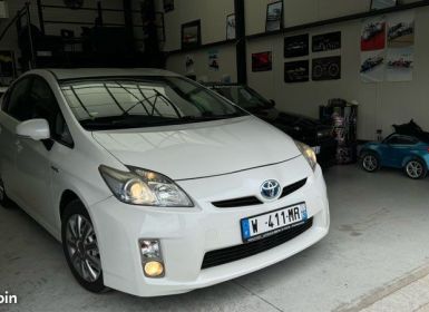 Toyota Prius III 1.8 VVT-i Hybride 16V 136ch Automatique