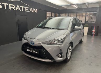 Toyota Yaris Hybrid France Business CVT