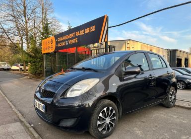 Toyota Yaris II (2) 69 VVT-I 4CV CONFORT PACK 5P