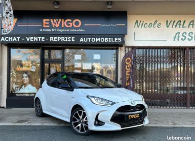 Achat Toyota Yaris IV 116CH COLLECTION 5P MY21 ENTRETIEN CONSTRUCTEUR PACK PNEU ETE ET NEIGE Occasion