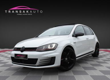 Volkswagen Golf 2.0 TSI 220 BlueMotion Technology DSG6 GTI