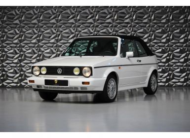 Vente Volkswagen Golf Cabriolet 1.8 90 Young Line Occasion