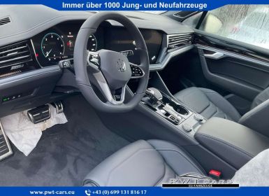 Achat Volkswagen Touareg 2024 3.0 TDI 210 kW 4Motion R-Line V6 Black, Dynaudi... Neuf