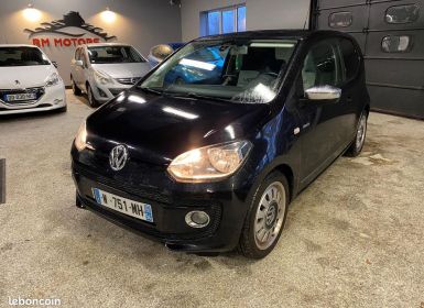 Achat Volkswagen Up 1.0 75Ch BLACK GPS toit ouvrant Caméra ... Occasion