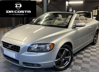 Achat Volvo C70 CABRIOLET II D5 2.4 5 CYLINDRES 180 Cv CUIR BLUETOOTH REGULATEUR XENONS - GARANTIE 1 AN Occasion