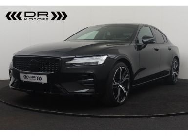 Volvo S60 B3 MHEV GEARTRONIC DARK PLUS - LEDER LED KEYLESS ENTRY HARMANN KARDON