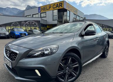Volvo V40 CROSS COUNTRY T3 152CH ÖVERSTA EDITION GEARTRONIC Occasion
