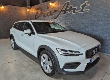 Achat Volvo V60 Cross Country D4 190 AWD PRO Geartronic 8 TVA rec Occasion