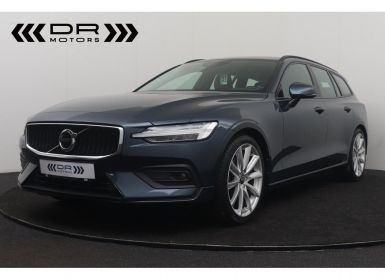 Volvo V60 D3 MOMENTUM - LEDER LED NAVI MIRRORLINK