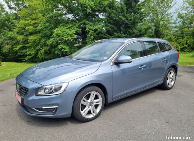 Volvo V60 T4 190ch Summum Geartronic