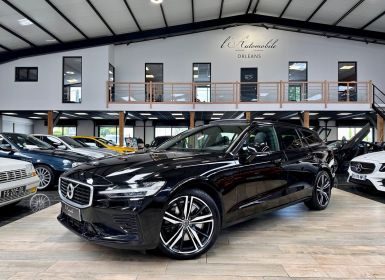 Achat Volvo V60 t8 twin engine r-design 303 ch 87 awd geartronic8 s Occasion