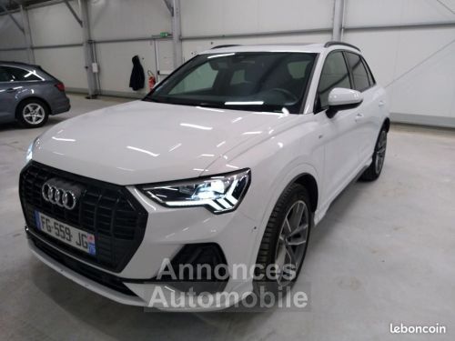 Annonce Audi Q3 1.5 TFSi 35 150CH S Tronic Line Toit ouvrant A partir de 390 e par mois