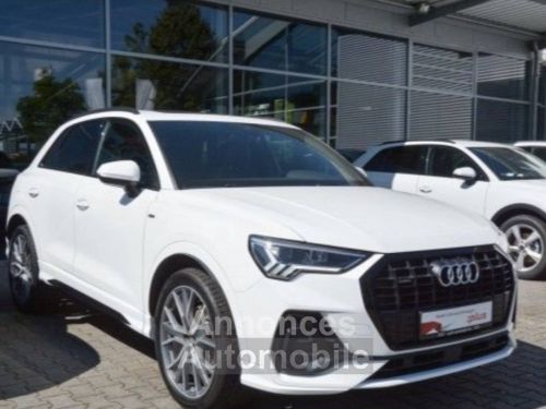 Annonce Audi Q3 45 TFSI S-line quattro Pano Black